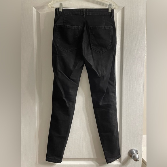 Zara Trafaluc Denim Collection Jeans barely worn. - Picture 4 of 4